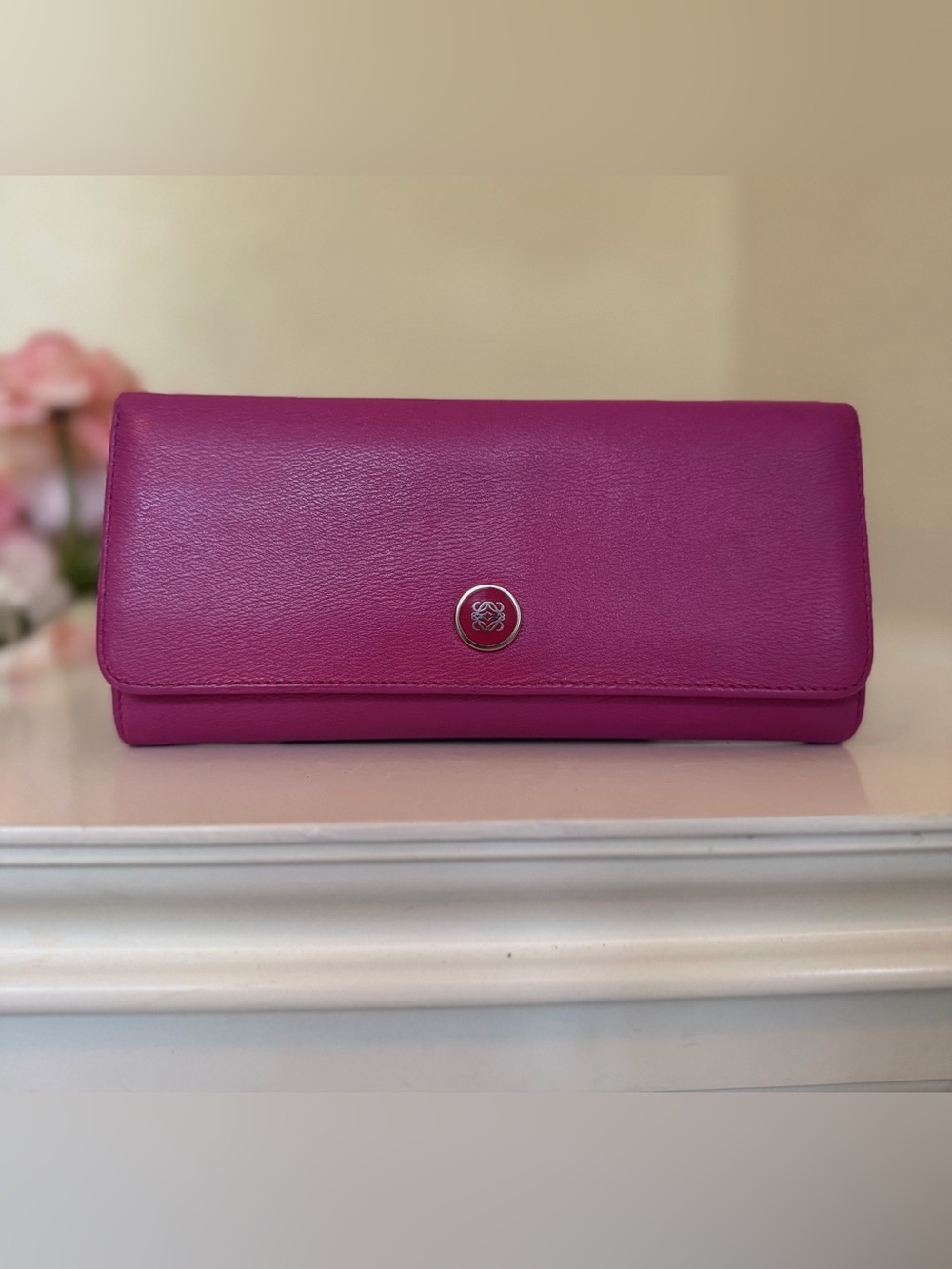 Loewe Anagram Leather Continental Flap Long Wallet Fuchsia - Picture 4 of 16
